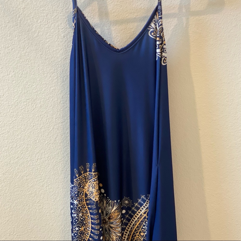 Harem-style jumpsuit with pockets!